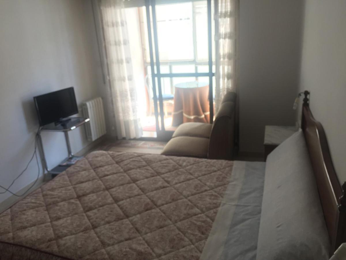 Residencia Universidad Orense Kültér fotó