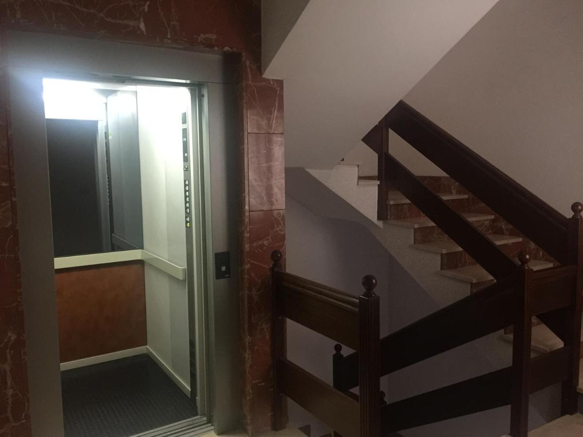 Residencia Universidad Orense Kültér fotó