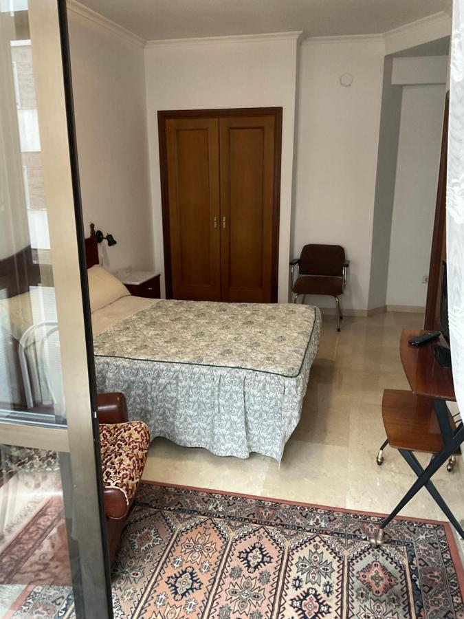 Residencia Universidad Orense Kültér fotó