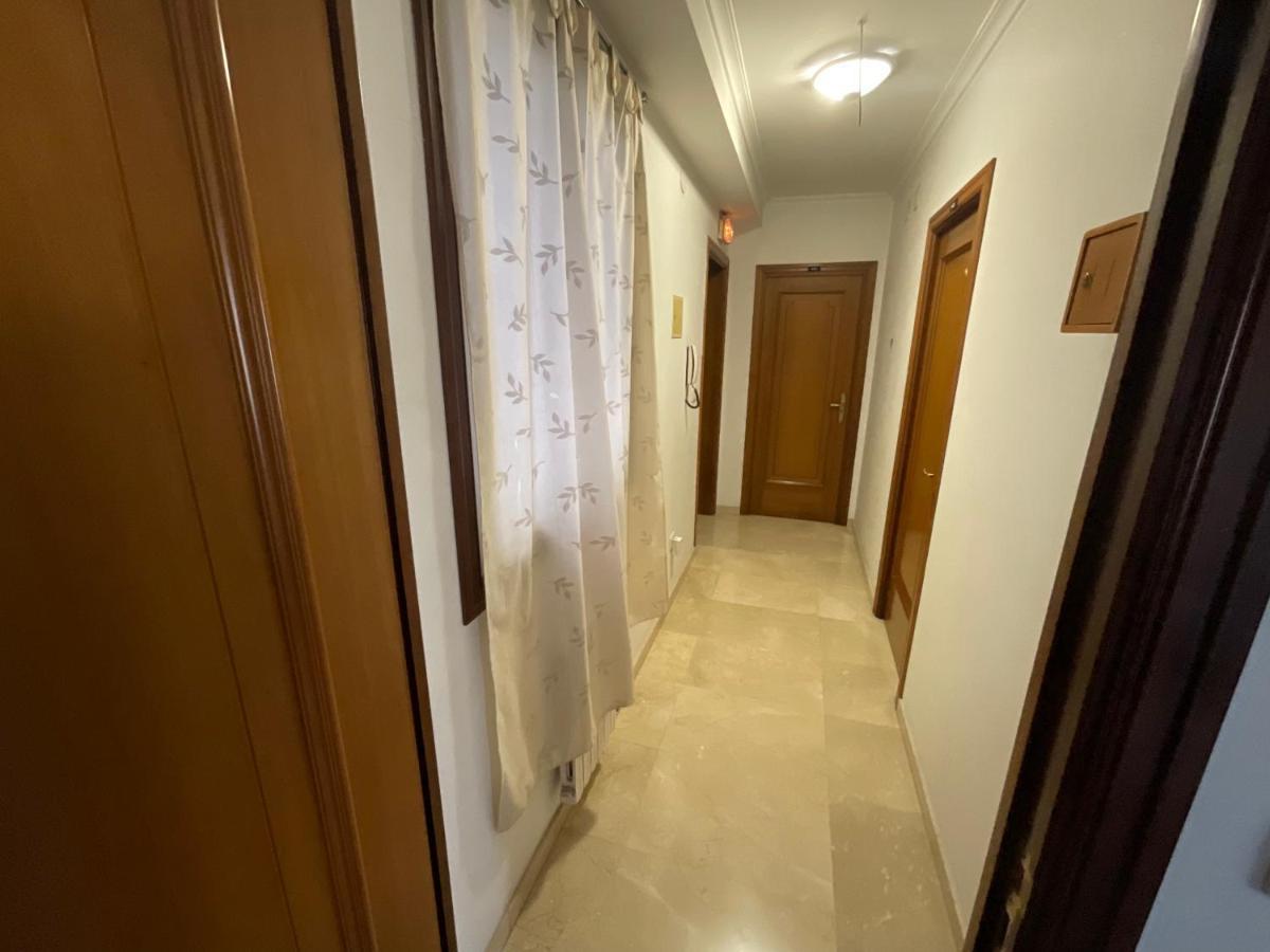 Residencia Universidad Orense Kültér fotó